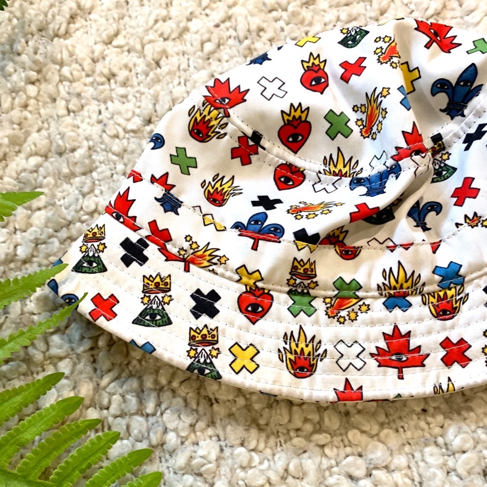 Collector Bucket Hat New Regime & Ricardo Cavolo